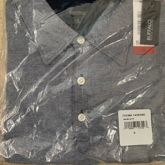 T-shirt - Picture 2 of 3